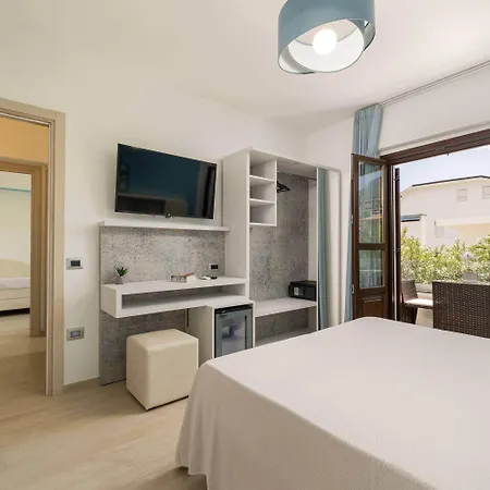 Ristorante La Conchiglia 4* 칼라고노네