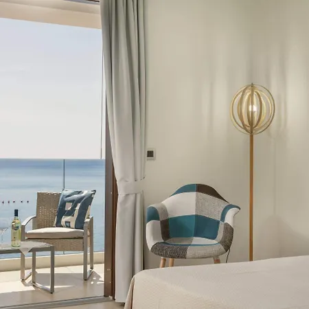 Ristorante La Conchiglia كالا غونوني