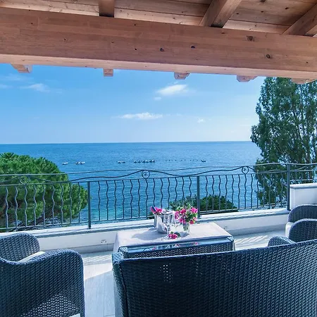 Ristorante La Conchiglia 4*