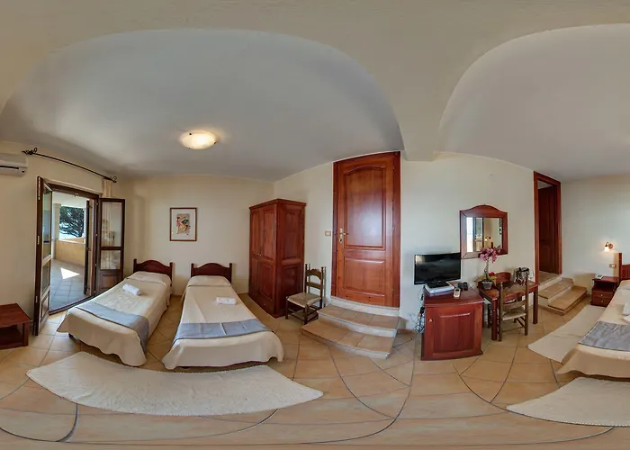 Ristorante La Conchiglia 4*