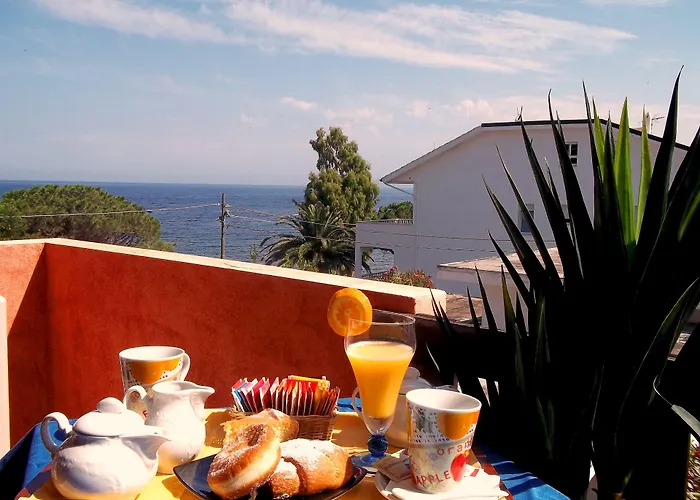 호텔 Ristorante La Conchiglia 4*