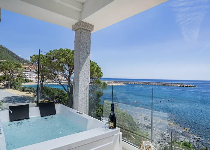 Ristorante La Conchiglia 4* 칼라고노네